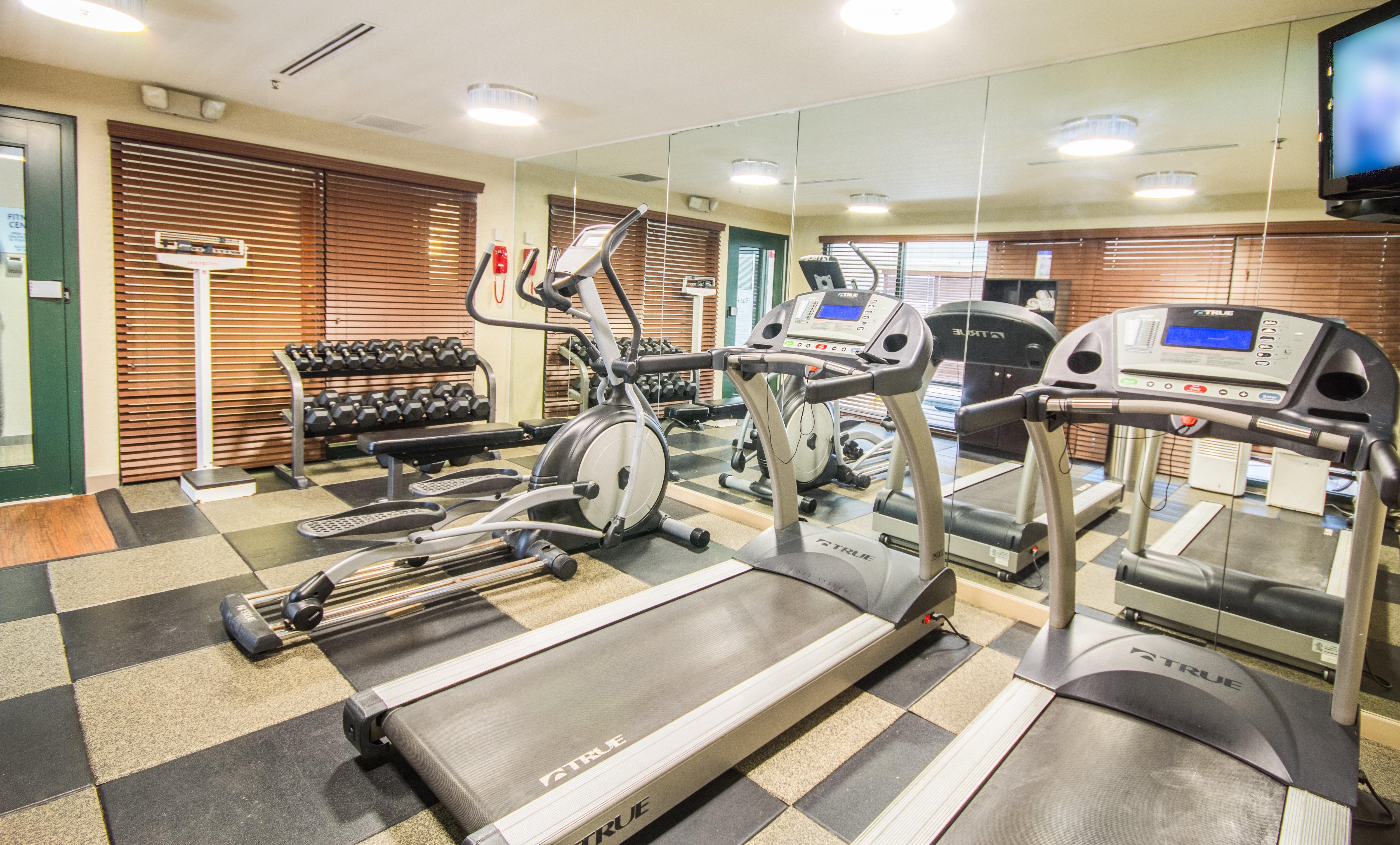 Holiday Inn Express Hotel & Suites Auburn By Ihg Buitenkant foto