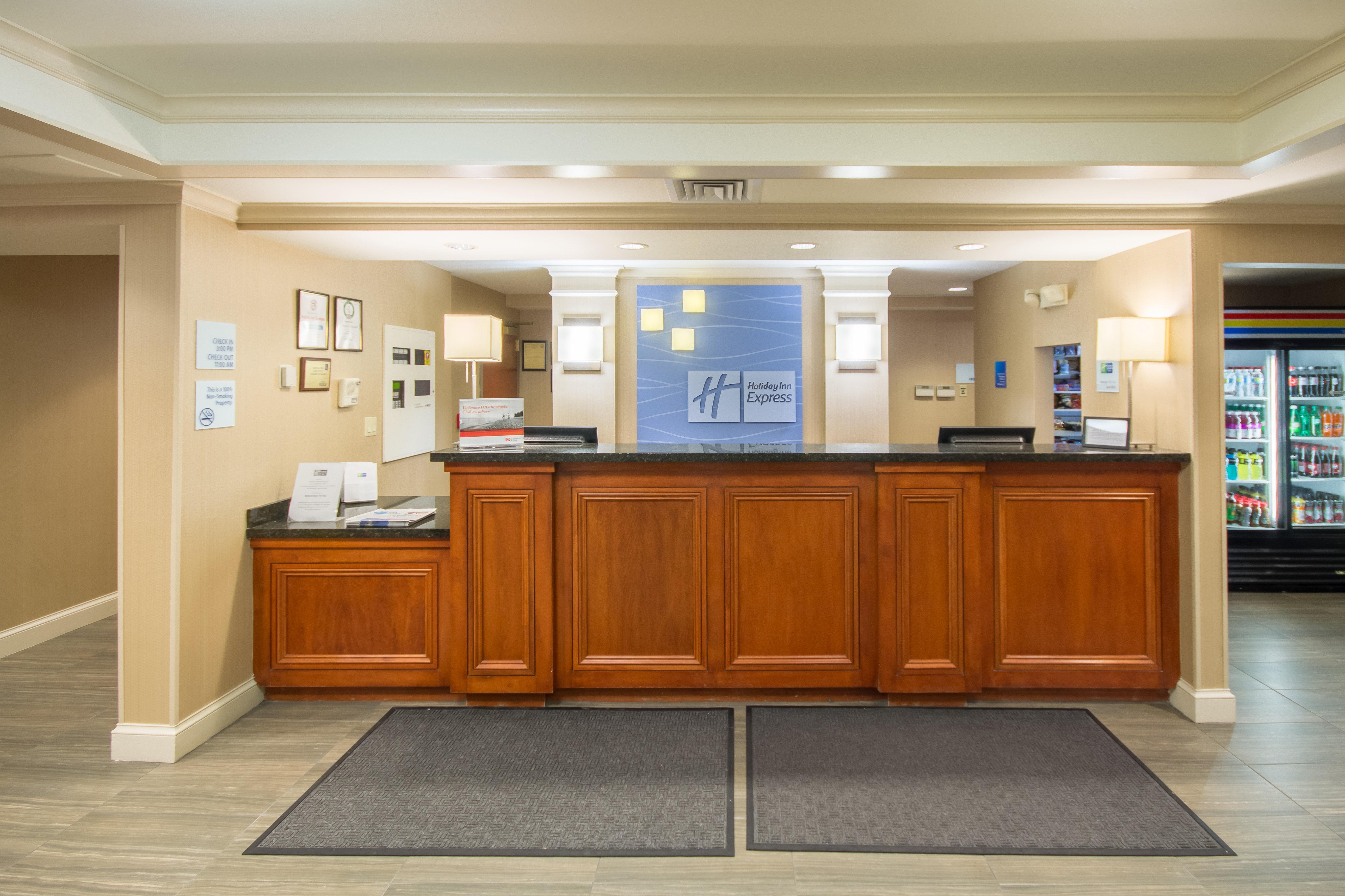 Holiday Inn Express Hotel & Suites Auburn By Ihg Buitenkant foto