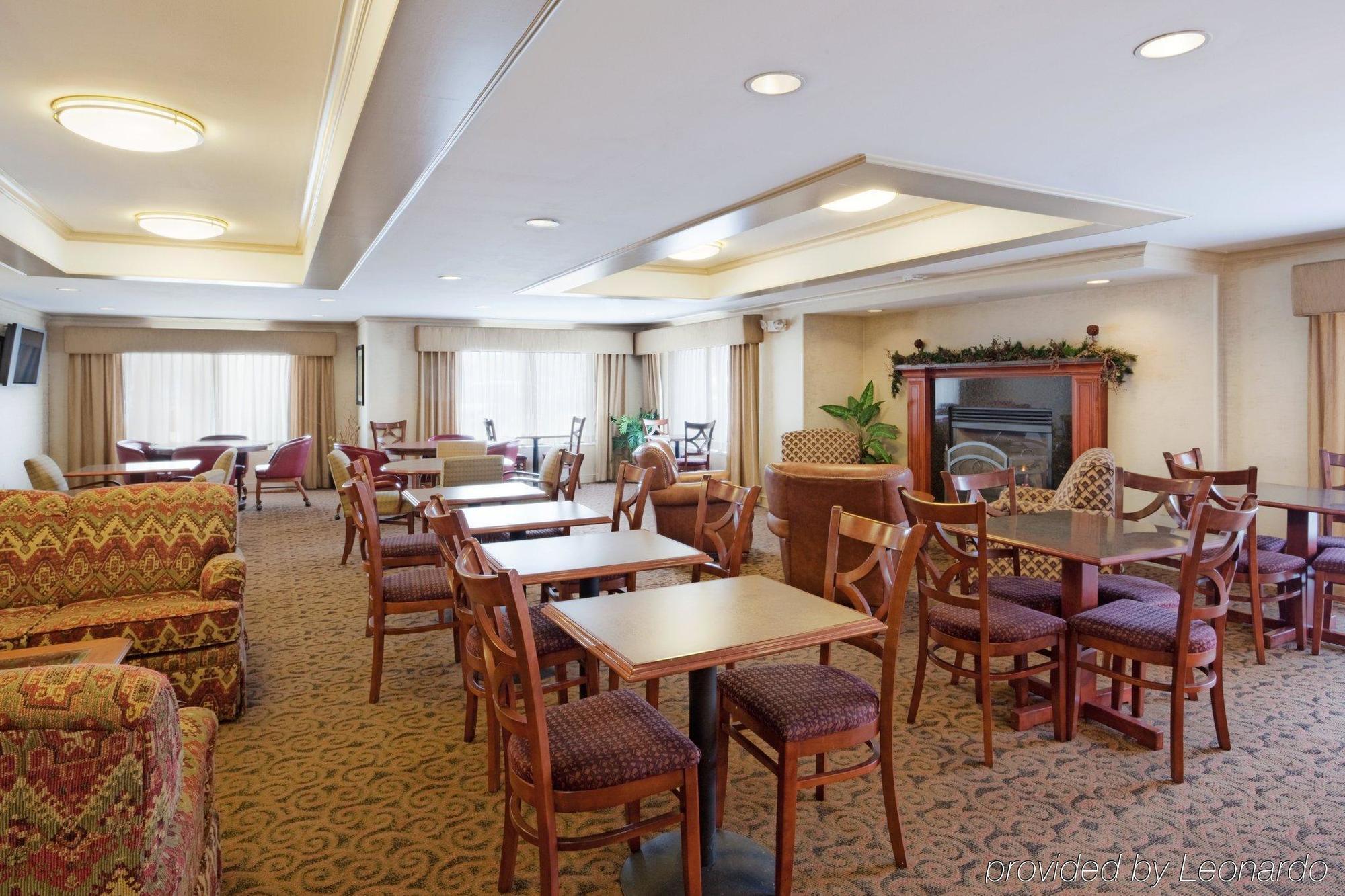 Holiday Inn Express Hotel & Suites Auburn By Ihg Restaurant foto