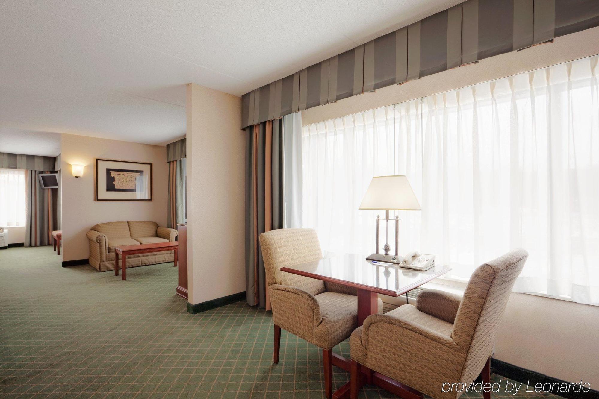 Holiday Inn Express Hotel & Suites Auburn By Ihg Kamer foto
