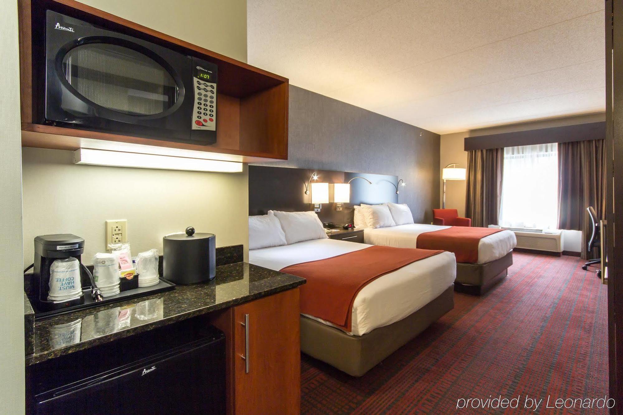 Holiday Inn Express Hotel & Suites Auburn By Ihg Buitenkant foto
