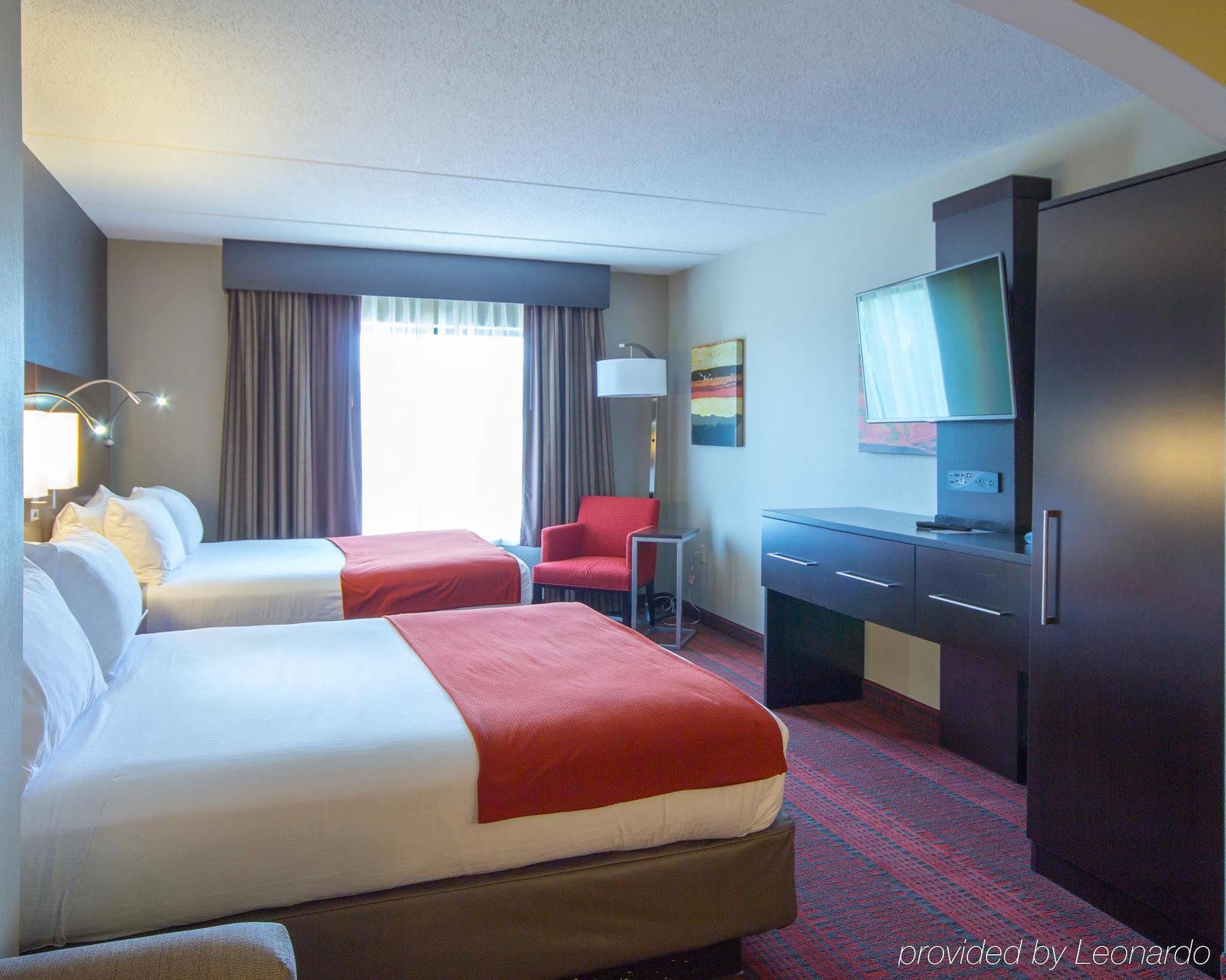 Holiday Inn Express Hotel & Suites Auburn By Ihg Buitenkant foto